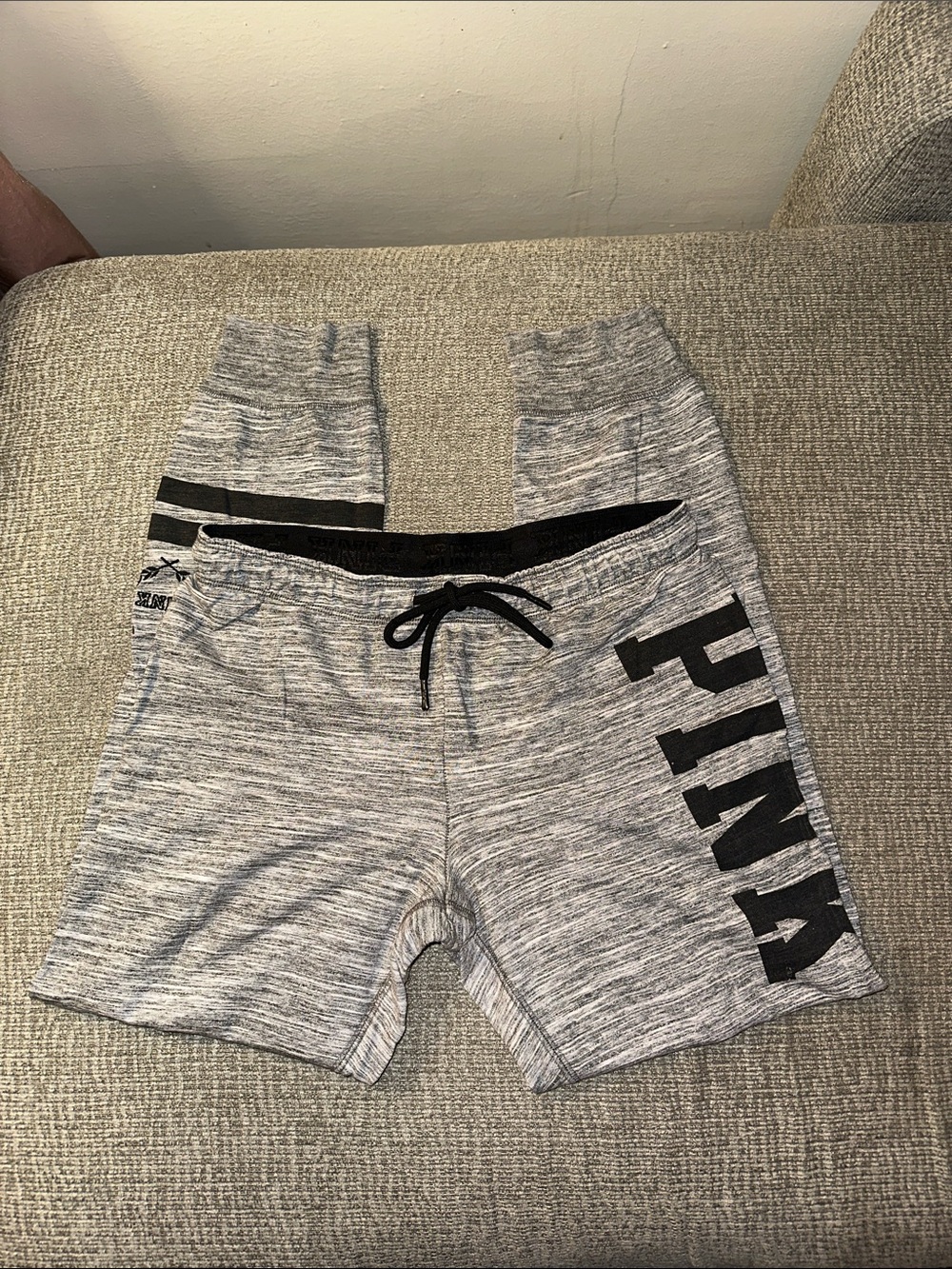 Women’s Gray Heather Athletic Drawstring Joggers with Side Logo